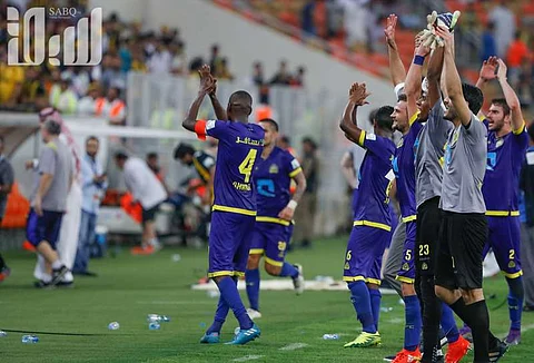 الهلال يتصدر والنصر وصيف بفارق الأهداف والأهلي يواصل انطلاقته