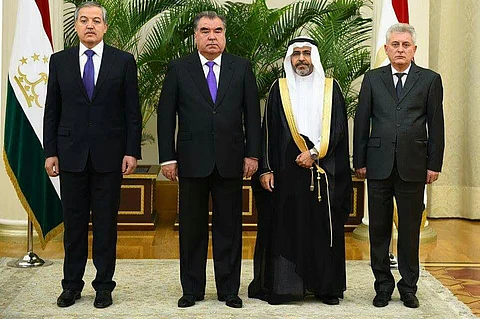 السفير "البادي" يقدم أوراق اعتماده إلي رئيس جمهورية طاجيكستان