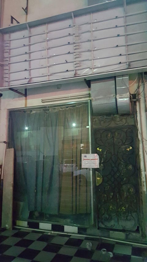 جدة.. بلدية المطار تغلق 6 مقاهٍ خالفت الاشتراطات الصحية