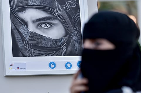 الأمير محمد بن ناصر يرعى حفل بيهانس جازان لعرض الأعمال الإبداعية