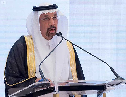 خادم الحرمين يدشّن عدداً من المشاريع الكهربائية بالمنطقة الشرقية