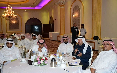 "بلدي بلجرشي" يعقد ورشة الاستثمار بحضور المحافظ ورجال الأعمال