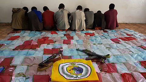 بعد تبادل لإطلاق النار.. إحباط تهريب 300 كيلوجرام حشيش في دائر جازان