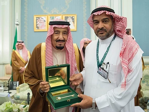 مستفيدو الإسكان بالأحساء: زادت بهجتنا باستلام منازلنا من الملك