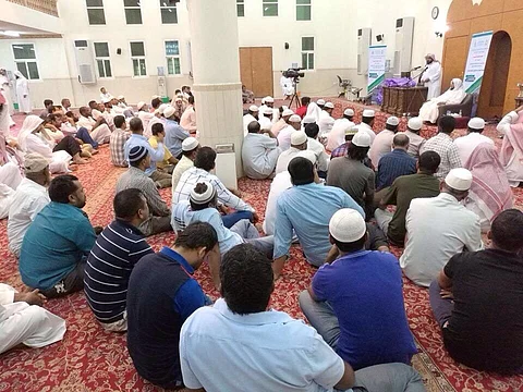 كلمات دعوية في جوامع ومساجد مدينة الرياض عن فضيلة الشكر