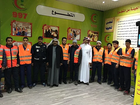 "هلال تبوك" يحتفل باليوم العالمي للتطوع بمعرض توعوي