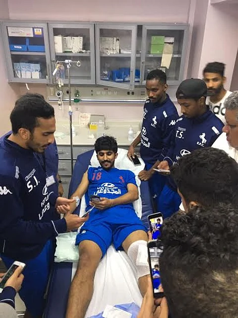 العناية الإلهية تنقذ "كويكبي الاتفاق" من حادث مروري