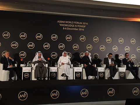 "العيسى" من منتدى "أسبار" الدولي: نسعى للتخلص من التعليم التقليدي