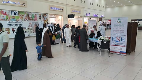 ختام حملة التطعيم ضد الأنفلونزا الموسمية بعدد من أسواق خميس مشيط