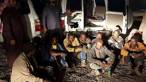 الإطاحة بإثيوبيين قاوموا رجال الأمن عند ضبطهم في "وادي الدواسر"