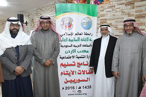 334 يتيمًا سوريًّا يتسلمون كفالاتهم من "الإغاثة الإسلامية العالمية" برعاية السفارة السعودية بالأردن