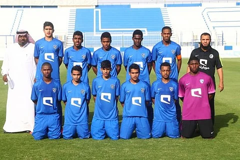 "الهلال والشباب" يتقاسمان صدارة دوري درجة الشباب