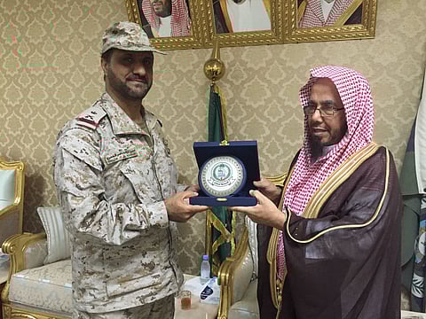 "المطلق": ما تقوم به القوات المسلحة في الحد الجنوبي من أعظم الأعمال وأجلها