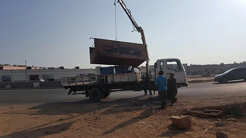 إزالة ٢٤٨ عربة وبسطات عشوائية مخالفة بعدة أحياء جنوب جدة
