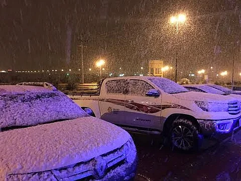 سكان المناطق الشمالية يستعيدون ذكريات البرودة وتساقط الثلوج