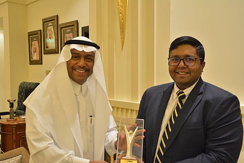 جامعة جدة تنال جائزة التميز الدولي من التصنيف البريطاني "QS"