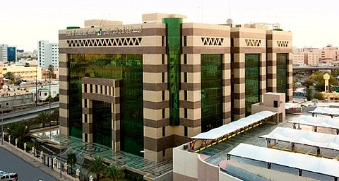كلية الاتصالات والإلكترونيات بجدة تفتح باب القبول لأبناء الشهداء