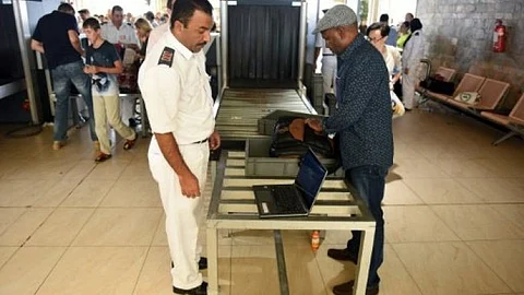تفتيش روسي على الإجراءات الأمنية بمطارات مصر