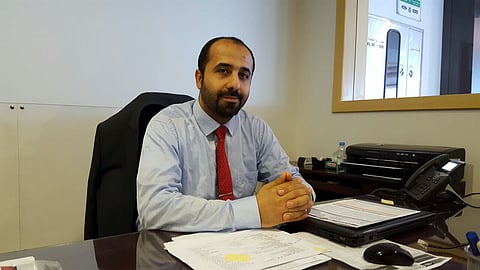 "المسكين" يروي قصته.. فني الصيانة بات مديراً بشركة سيارات عالمية