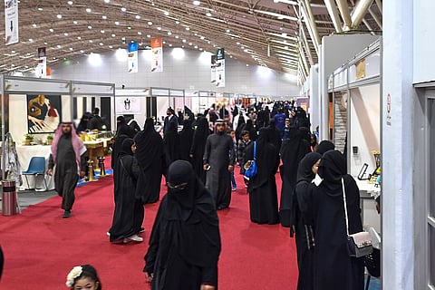 زوجات دبلوماسيين يتعرفن على استثمارات المرأة السعودية في "منتجون4"