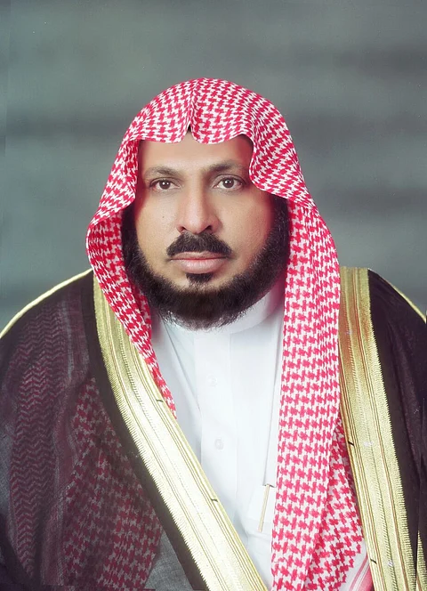 محافظ الحرث: خادم الحرمين الشريفين مفخرة الأعمال الإنسانية