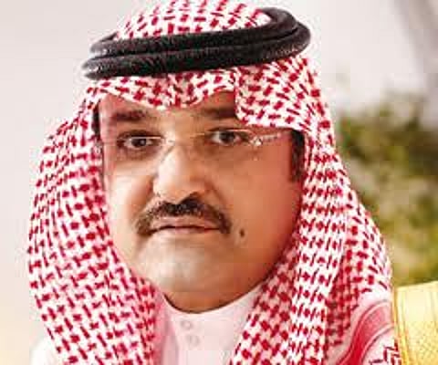 محافظ جدة يدشن حملة شلل الأطفال في المنازل