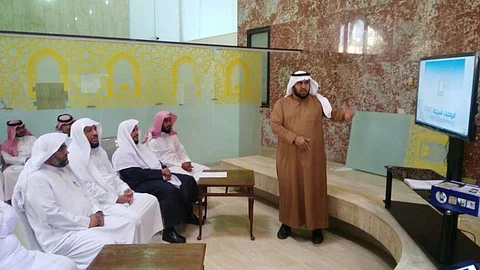 تفعيل نظام البصمة بوزارة الشؤون الإسلامية