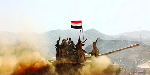 بالفيديو.. الجيش اليمني الوطني يرفع العلم على جبال صعدة