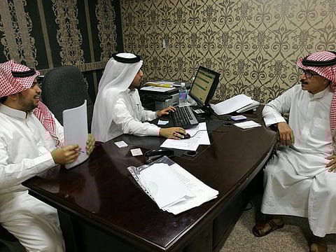 " عمل مكة" يفتتح شاشة نظام إلكترونية لخدمة عملاء ومستفيدي الوزارة