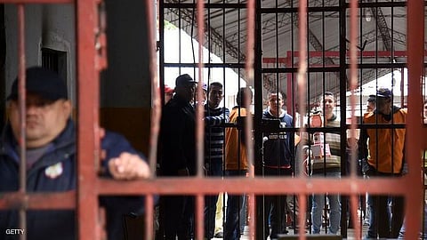 وزير برازيلي يدعو لقتل جماعي للسجناء أسبوعيًا