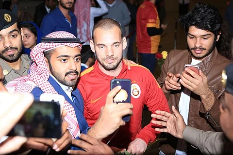 الاتفاق يواجه "غلطة سراي" التركي ودياً.. الليلة