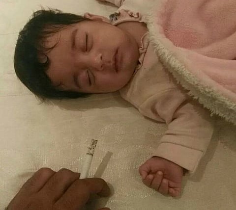 "أبا الخيل" يتفاعل مع مقاطع فيديو تعذيب الطفلة ويطالب الأم بالتواصل