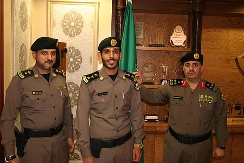 مدير شرطة جدة يقلد "الذبياني" رتبة "نقيب"