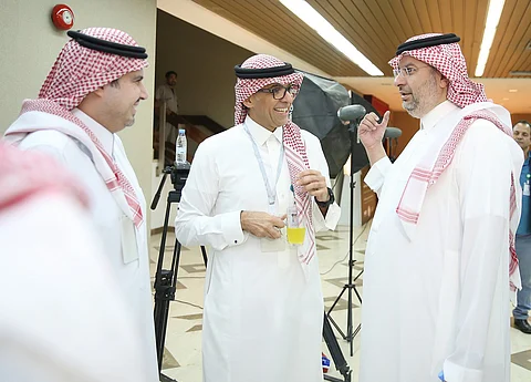 اللجنة الأولمبية تعرض استراتيجية ذهب 2022 لرؤساء الاتحادات الرياضية الجدد