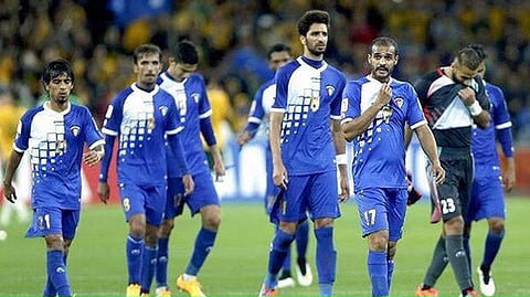 رسميًّا: الكويت خارج تصفيات بطولة آسيا .. "مكاو" بديلًا