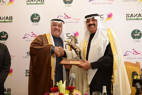 وسط حضور إعلامي.. متعب بن عبدالله يكشف النقاب عن جديد الفروسية