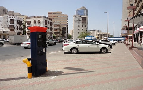 القشقري": شركة مواقف سيارات جدّة تستولي على أموال الناس دون حق