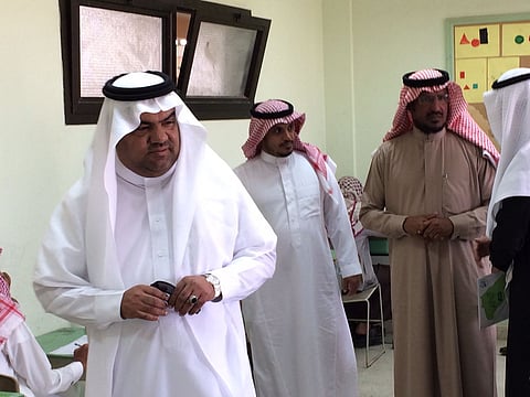 تسمية إحدى لجان الاختبارات باسم البطل "عواجي" بمجمع تعليمي بالمهد