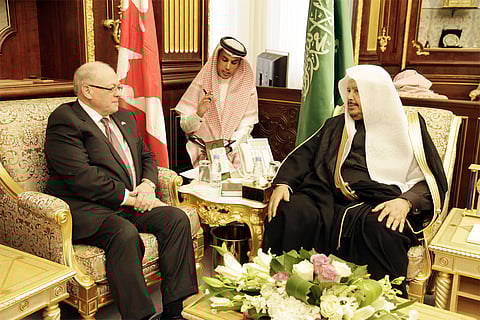 "آل الشيخ" يبحث مع رئيس مجلس الشيوخ الكندي العلاقات بين البلدين