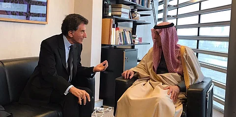 باريس .."الجبير" يزور معهد العالم العربي ويستقبل مدير الأكاديمية الدبلوماسية