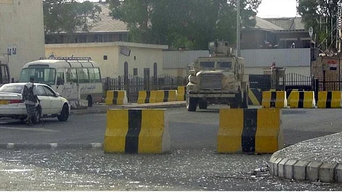 مليشيا الحوثي والمخلوع تطلق سراح 42 عنصراً من "القاعدة" من السجون