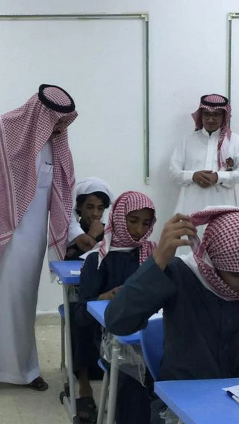 جولات ميدانية لمدير تعليم المويه على مدارس المحافظة
