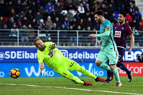 برشلونة يضرب بقوة شباك أيبار برباعية نظيفة
