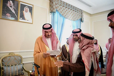 أمير المدينة يوجه بوضع خطة متكاملة للاستفادة من المشاريع البلدية