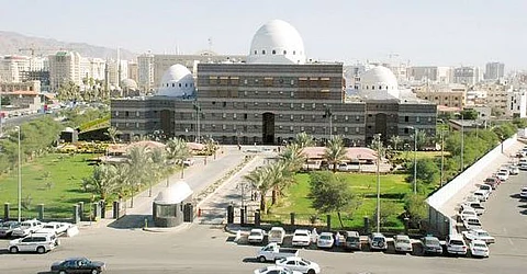 "الأمانة" تؤكد انتهاء عقد مشروع المسطحات الخضراء بمداخل المدينة