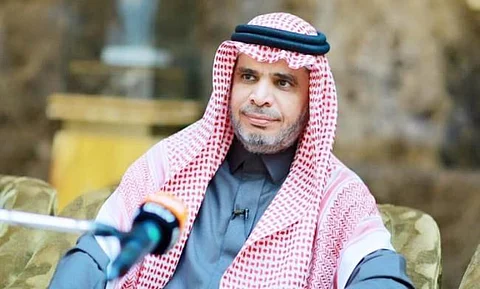 "العيسى": انتهينا من هيكلة رواتب المعلمين ورُفعت للجهات المختصة