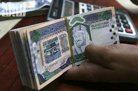 الجهات الحكومية تصرف غدًا رواتب "الدلو" لموظفيها