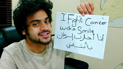 وفاة أشهر محاربي السرطان.. "تويتر" يشيع الشاب السعودي حمزة إسكندر