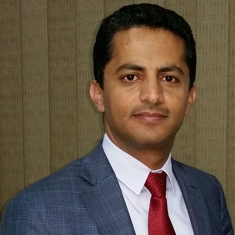 قيادي حوثي: إسقاط ولاية الفقيه بصعدة مدخل للحل.. و"الجماعة" تعيش خارج الزمن