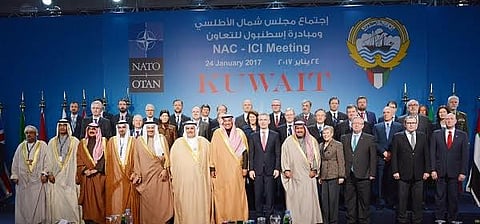 "الناتو" يدشن مركزه الإقليمي في الكويت.. ما أبعاد الحدث على أمن الخليج؟